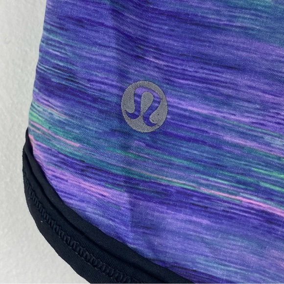 Lululemon size 6 Women’s Drop It Low Rio Nights Multi Black Activewear Shorts - Picture 4 of 7